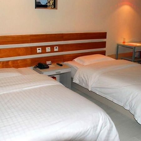 Huiquan Hotel Yantai Esterno foto